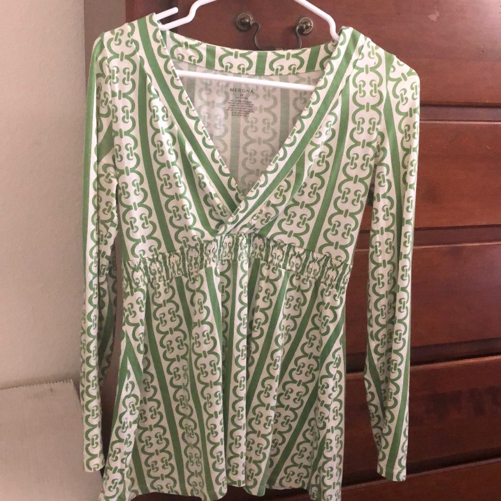Merona V neck top